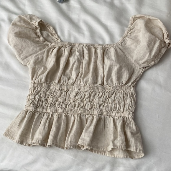 Cream Ruffled top - Picture 4 of 4